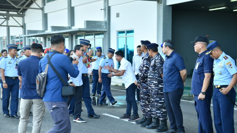 KETUA DPRD KABUPATEN NATUNA SAMBUT KEDATANGAN KOMANDAN LANUD RADEN SADJAD (DANLANUD RSA)