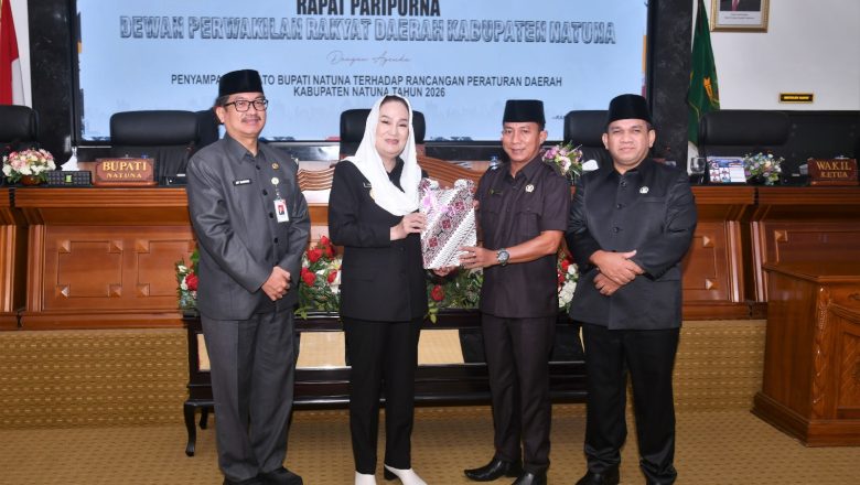 DPRD KABUPATEN NATUNA GELAR RAPAT PARIPURNA DENGAN AGENDA PENYAMPAIAN PIDATO BUPATI NATUNA TERHADAP RANPERDA KABUPATEN NATUNA TAHUN 2026