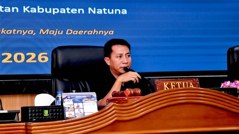 KOMISI I BERSAMA KOMISI II DAN III DPRD KABUPATEN NATUNA GELAR RAPAT PEMBAHASAN RAPBD PERUBAHAN KABUPATEN NATUNA TA. 2026